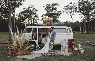 Image 22 - The Woods Farm Boho Styled Elopement in Styled Shoots.