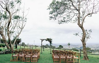 Image 4 - Simple + Earthy Byron Bay Wedding in Real Weddings.