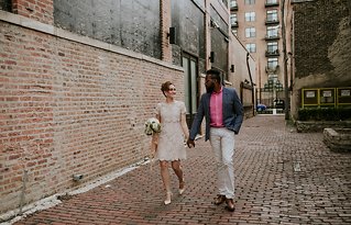 Image 24 - Urban + Retro: A Chicago Styled Elopement in Styled Shoots.
