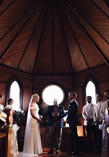 Image 8 - Fresh + Modern: Trenavin Chapel Wedding in Real Weddings.