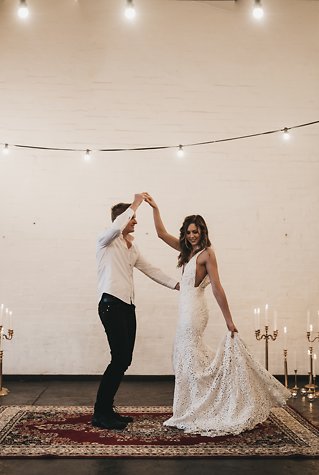 Image 28 - Wild + Carefree: A Boho Styled Elopement in Styled Shoots.