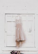 Image 17 - Moody & Feminine: An Outdoor Styled Elopement in Styled Shoots.