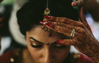 Image 10 - Traditional Hindu wedding of Kash + Nalin in Real Weddings.