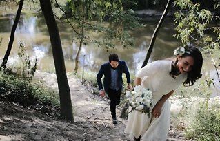 Image 16 - Katrina + Jason: A Flora-Inspired Wedding in Real Weddings.
