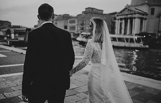 Image 2 - Ana + Ivan: a venice elopement in Real Weddings.
