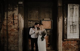 Image 30 - Ana + Ivan: a venice elopement in Real Weddings.