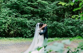 Image 6 - Victoria + Nick: Nature Inspired Wedding in Real Weddings.