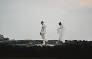 Image 21 - Heather + Brian: Relaxed Balinese Wedding in Real Weddings.